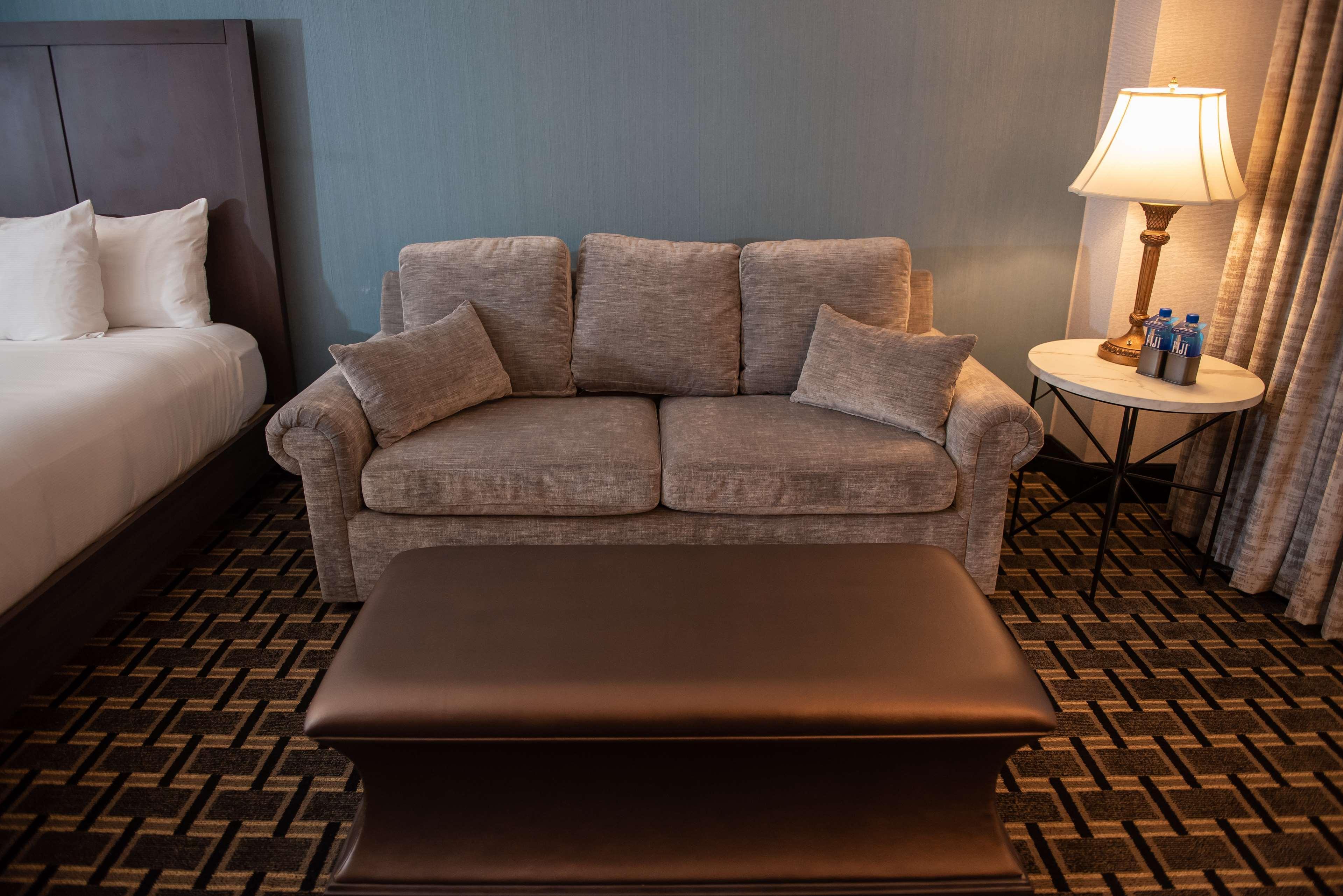 Inn At The Colonnade Baltimore - A Doubletree By Hilton Hotel Buitenkant foto