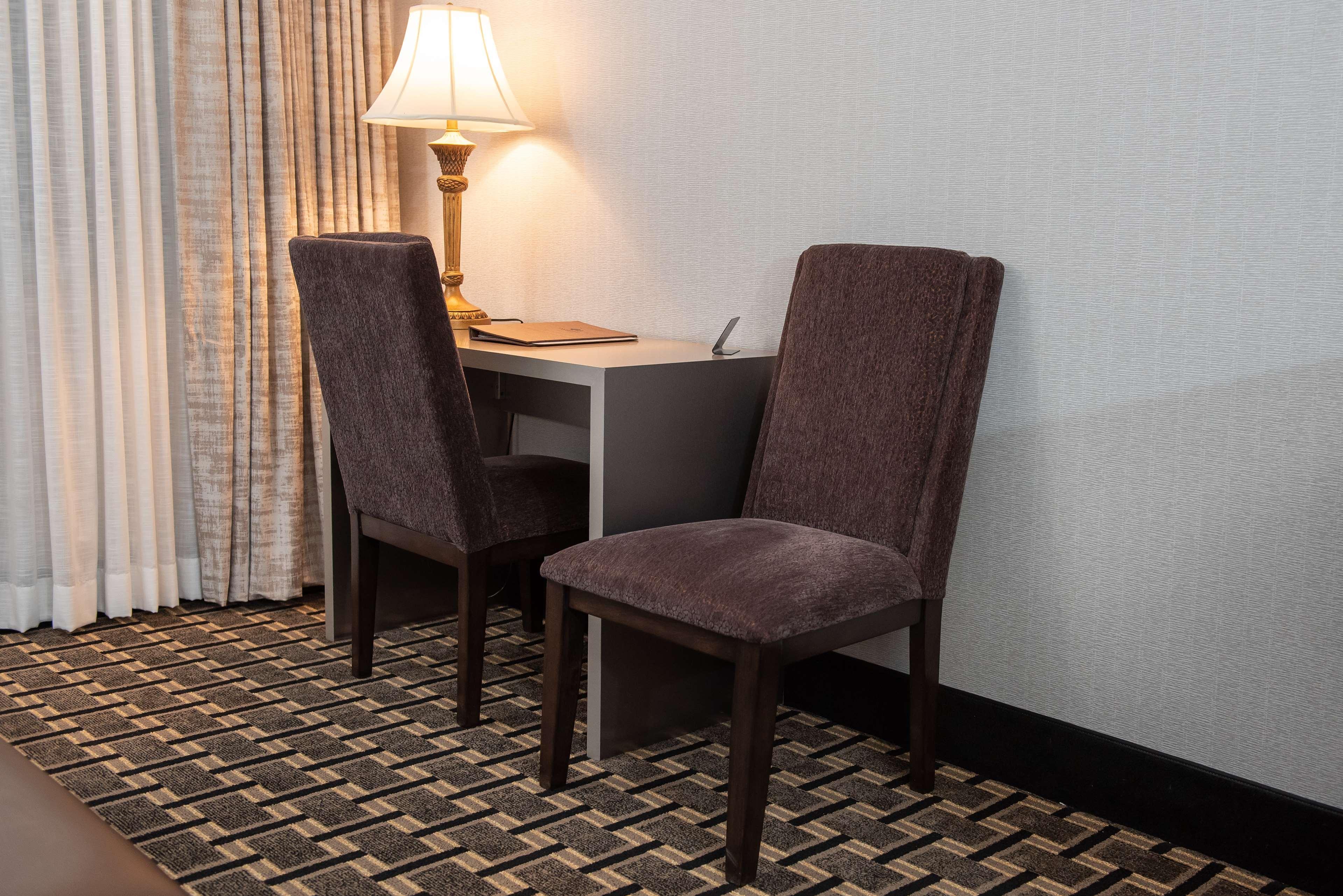 Inn At The Colonnade Baltimore - A Doubletree By Hilton Hotel Buitenkant foto