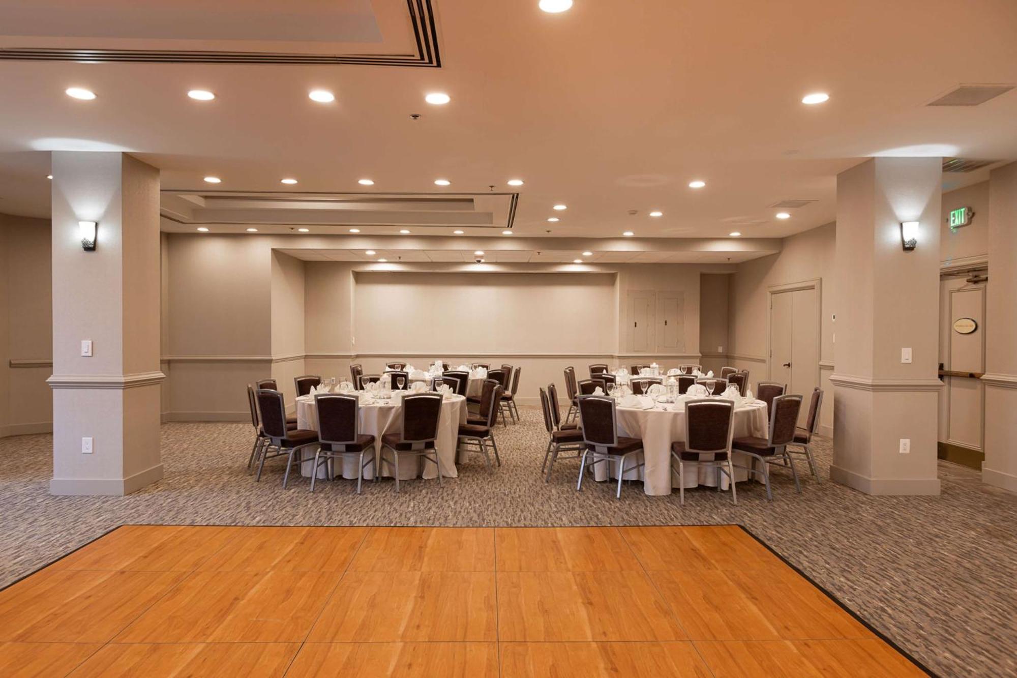 Inn At The Colonnade Baltimore - A Doubletree By Hilton Hotel Buitenkant foto