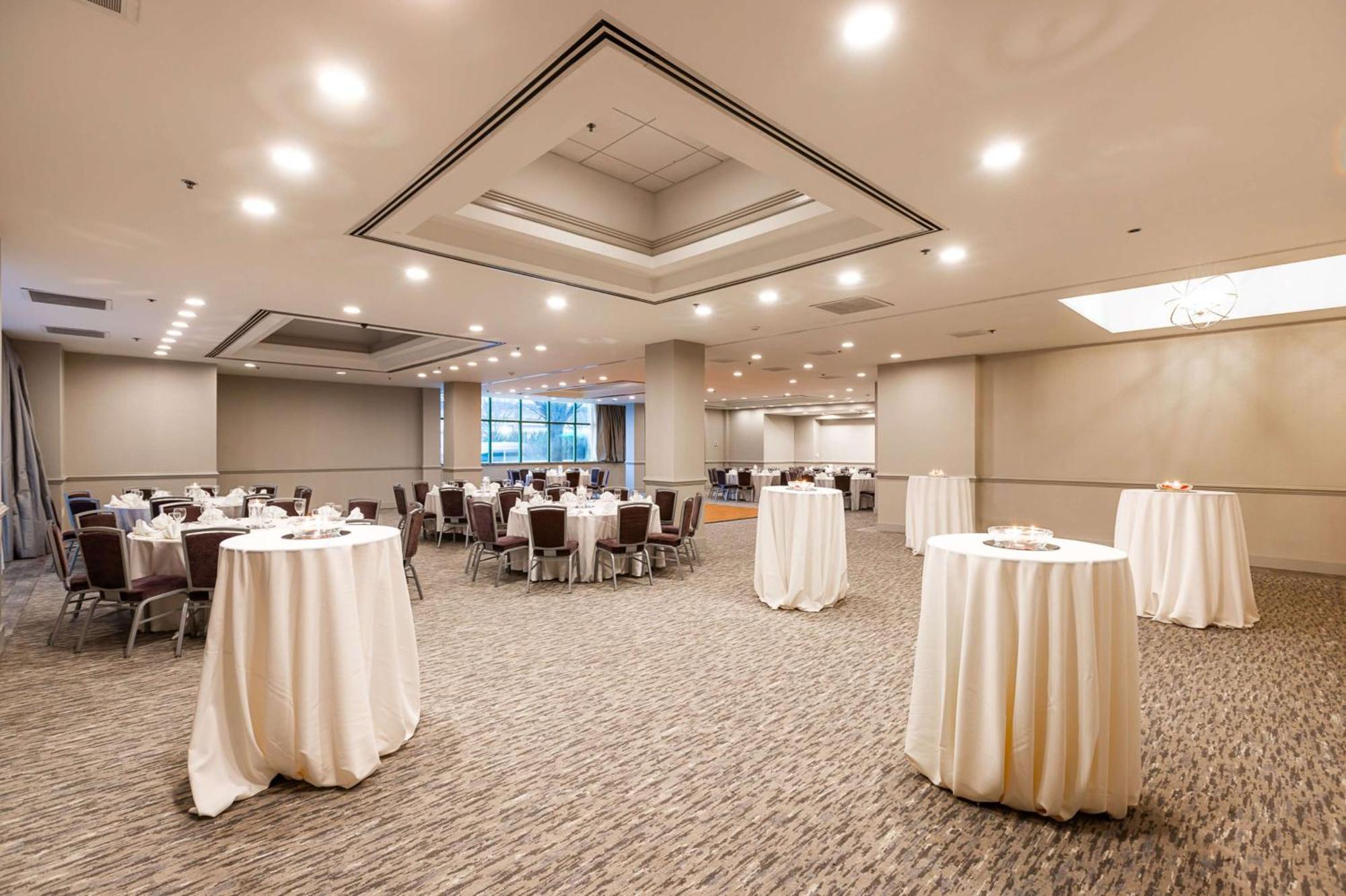 Inn At The Colonnade Baltimore - A Doubletree By Hilton Hotel Buitenkant foto